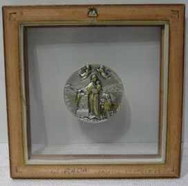 MEDALLON ENMARCADO JOSEMARIA ESCRIVA DE BALAGUER (2)